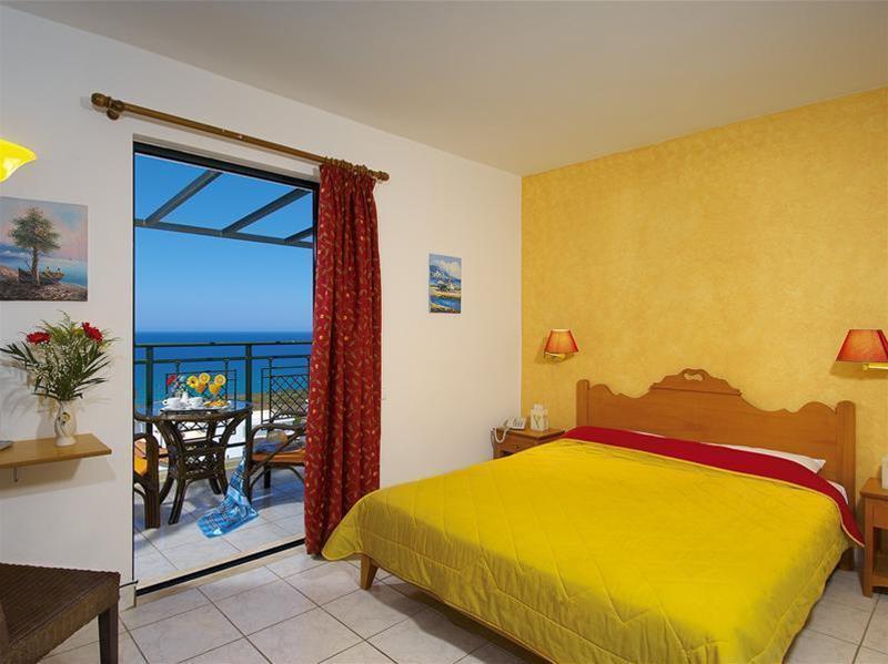 Golden Villas - Hotel Apartments & Villas 赫索尼索斯 外观 照片